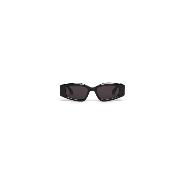 Oval Sunglasses in Black