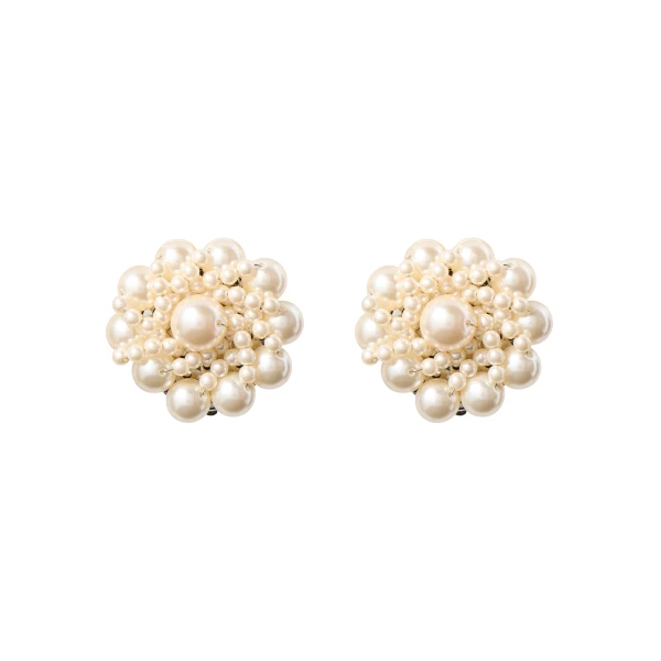 Multi-Pearl Earrings in Pearl