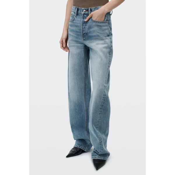 Alexander Wang Float Mid-Rise Relaxed Shadow Pocket Jean in Authentic Light Indigo | Denim | Luxury Shoes 