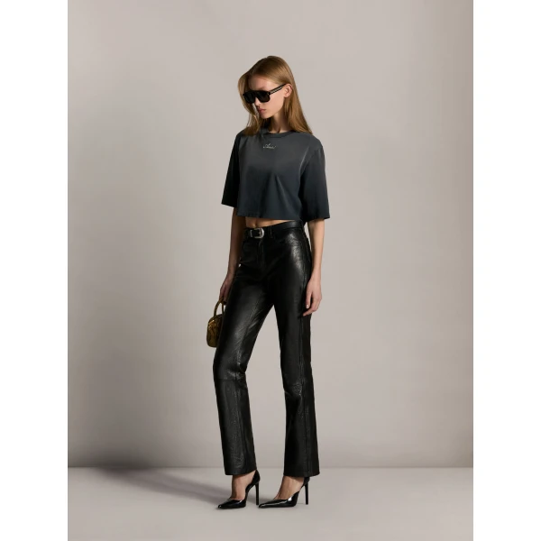 Amiri Cropped Tee in Black, view 3 | T-shirts | Luxury Shoes 