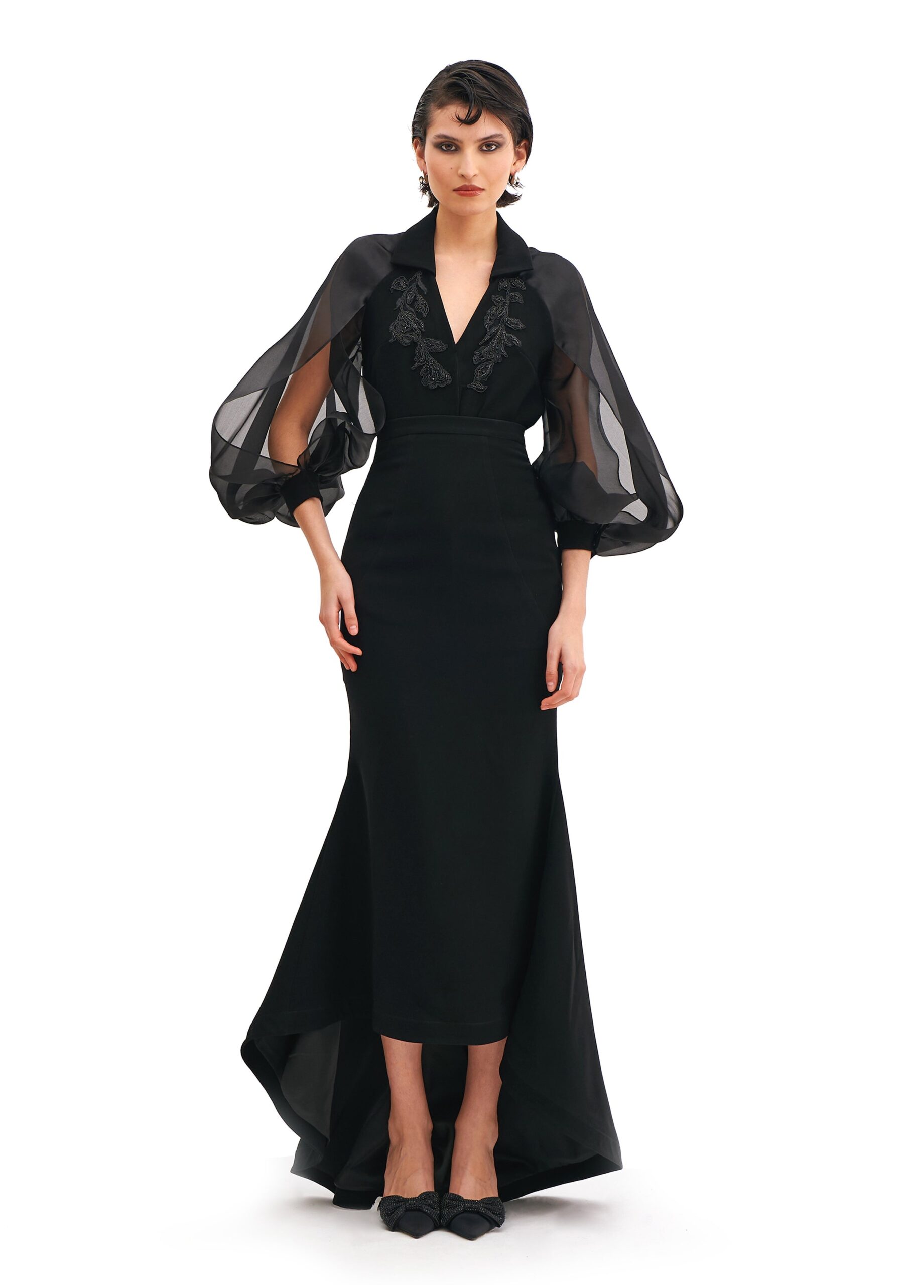 Avaro Figlio Back Que Maxi Skirt in Black