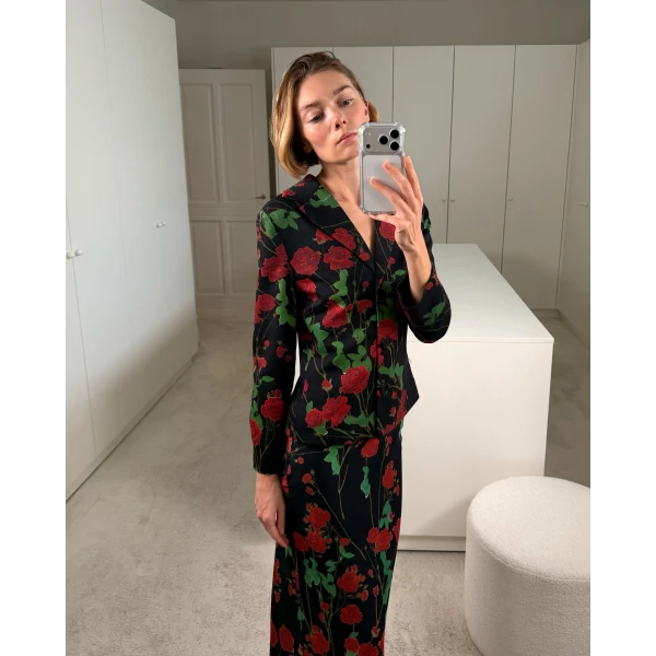 Bernadette Jacket Elle in Rosebranches Red on Black | Blazers | Luxury Shoes 