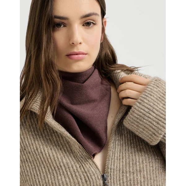 Brunello Cucinelli Cashmere foulard with monili in Mauve, view 3 | Scarves | Luxury Shoes 