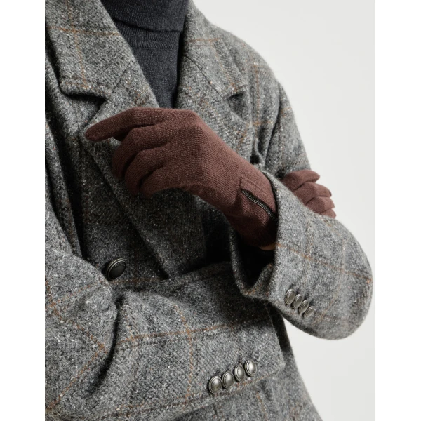 Brunello Cucinelli Cashmere knit gloves with monili in Brown, view 3 | Gloves | Luxury Shoes 
