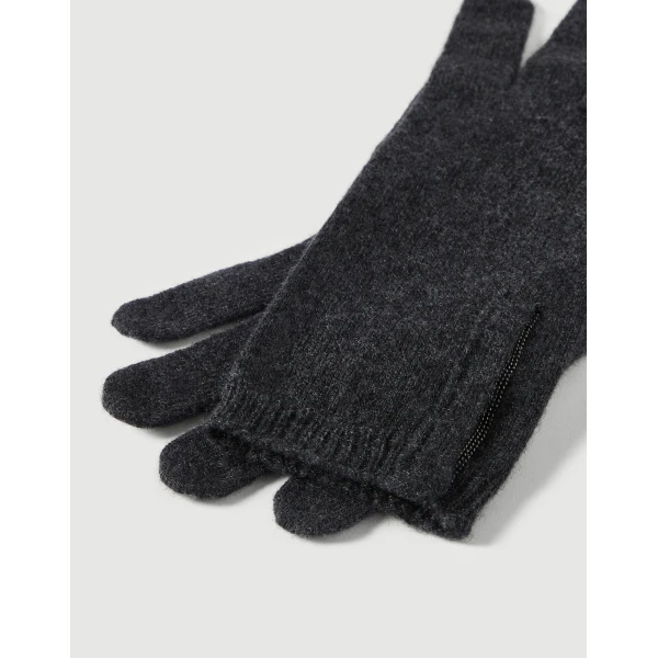 Brunello Cucinelli Cashmere knit gloves with monili in Lignite Grey, view 2 | Gloves | Luxury Shoes 