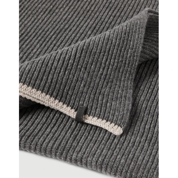 Brunello Cucinelli Cashmere knit scarf in Lead, view 3 | Scarves | Luxury Shoes 