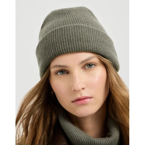 Brunello Cucinelli Cashmere rib knit beanie in Origano, view 3 | Hats | Luxury Shoes 