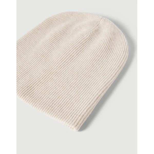 Brunello Cucinelli Cashmere rib knit beanie in Oyster, view 2 | Hats | Luxury Shoes 