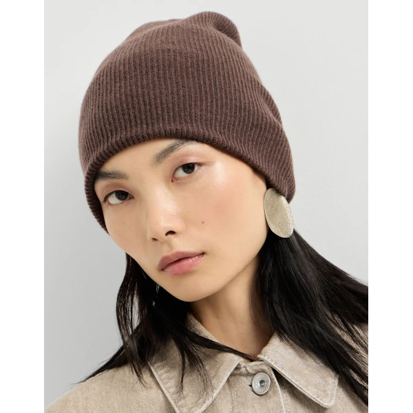 Brunello Cucinelli Cashmere rib knit beanie in Pine Cone Brown, view 3 | Hats | Luxury Shoes 