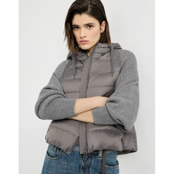 Brunello Cucinelli Down jacket with knitted sleeves and hood in Medium Grey