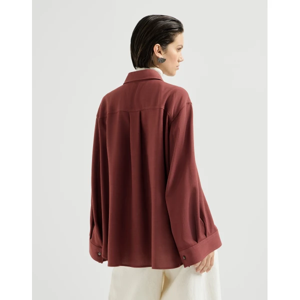 Brunello Cucinelli Fluid twill cropped shirt in Wine