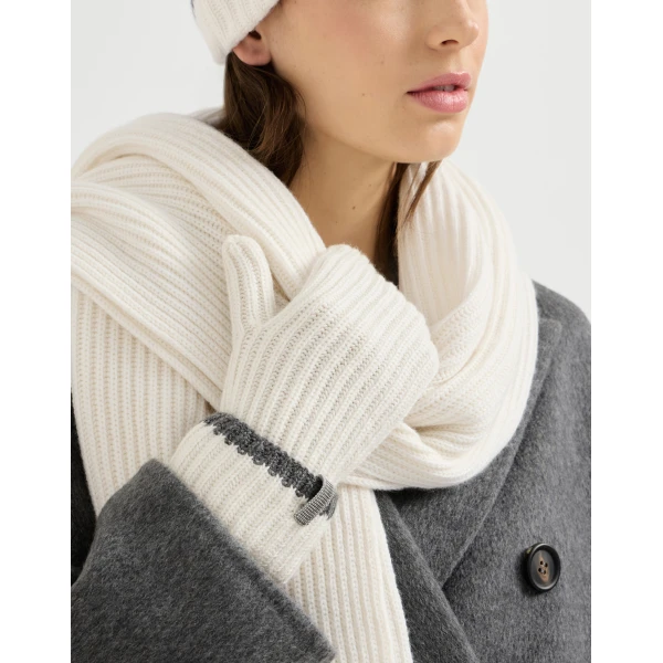 Brunello Cucinelli Knit mittens with monili in Panama, view 3 | Gloves | Luxury Shoes 
