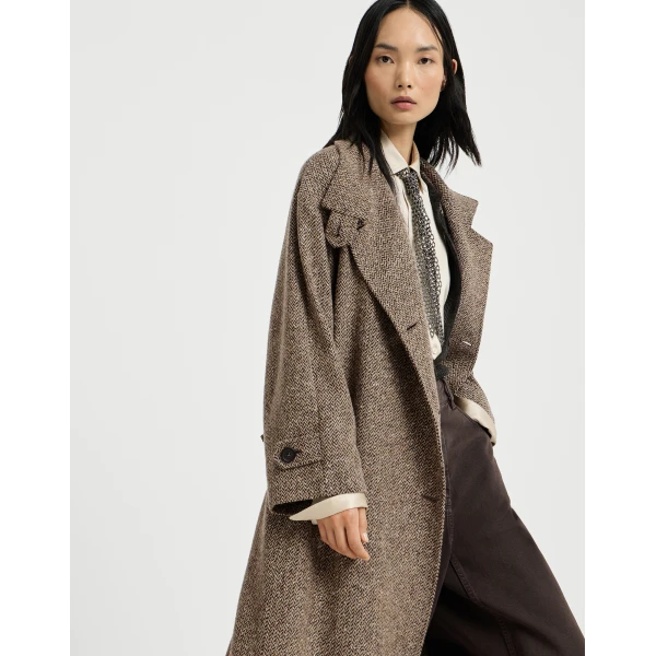 Brunello Cucinelli Sparkling chevron coat with belt in Light Brown