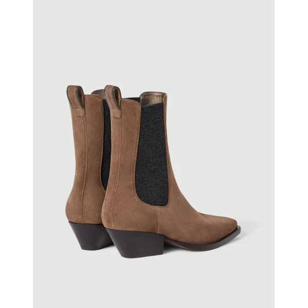 Suede Chelsea boots in Caramel - Image 3