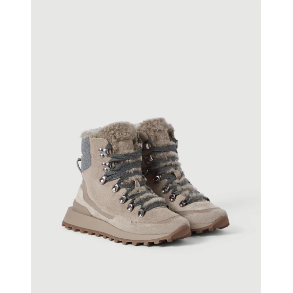 knit and shearling runners in Light Grey