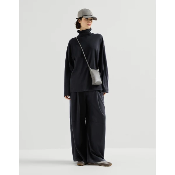 Brunello Cucinelli Turtleneck sweater in Cobalt