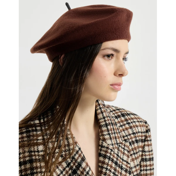 Brunello Cucinelli Wool beret in Ruby, view 2 | Hats | Luxury Shoes 