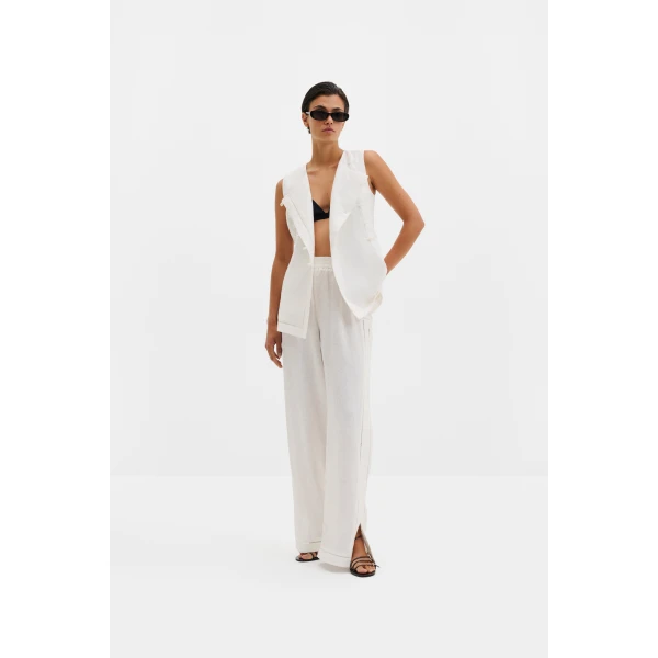 By Malina Alessandra Pants in White, view 2