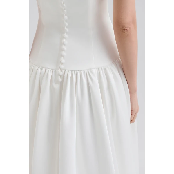 By Malina Audrey Gown in Ivory, view 5