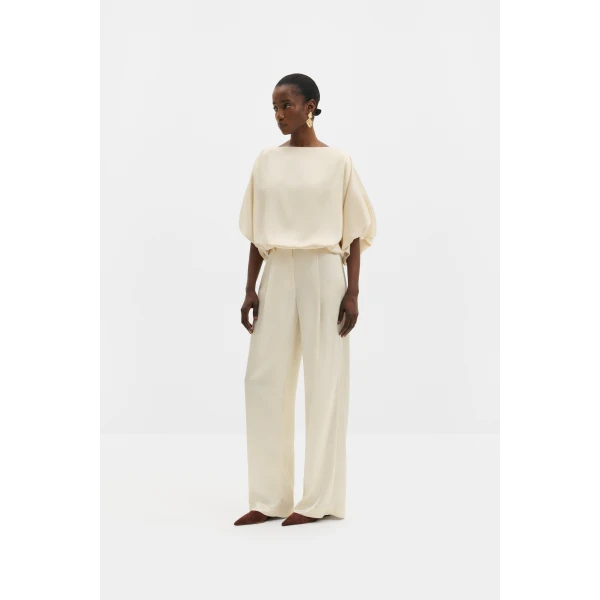 By Malina Havanna Blouse in Pearl, view 3