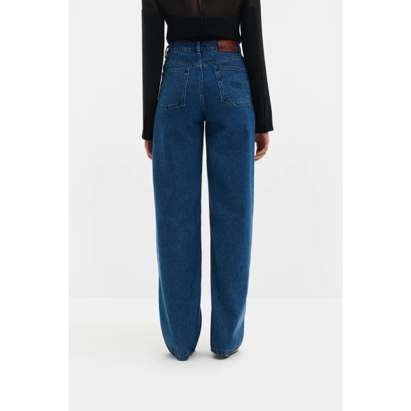 By Malina Katia High Rise Wide Jeans in Dark Blue Vintage, view 4