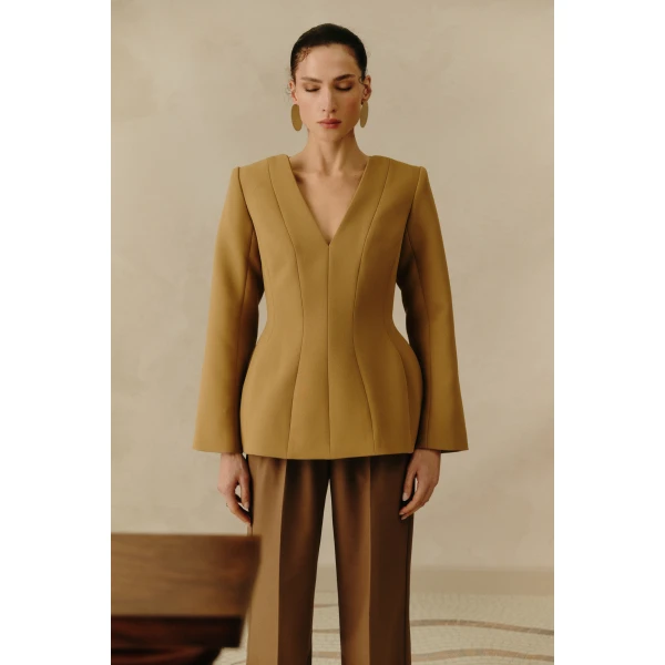 By Malina Ninni Top in Camel, view 6