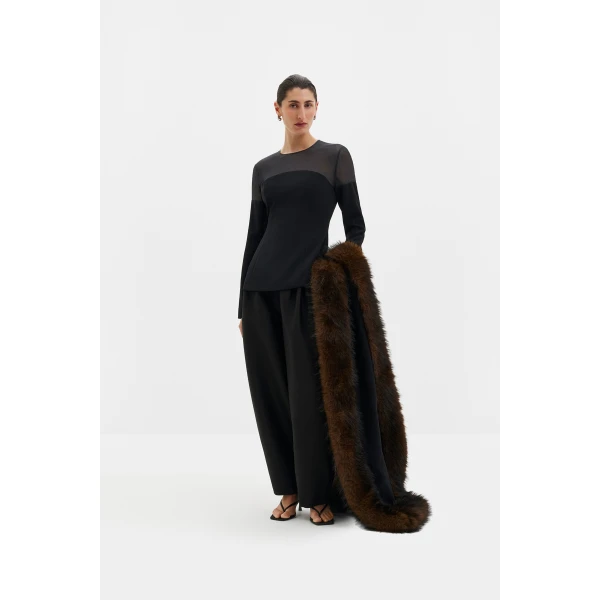 By Malina Selina Top in Black, view 3