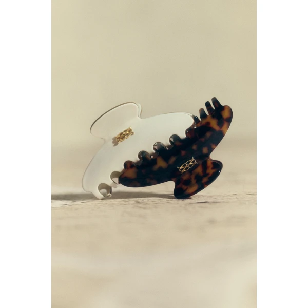 By Malina Tekla Hair Clip in Pearl, view 4