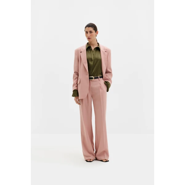 By Malina Tua Oversized Blazer in Soft Pink, view 3