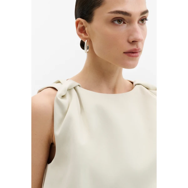 By Malina Valentina Top in Pearl, view 5