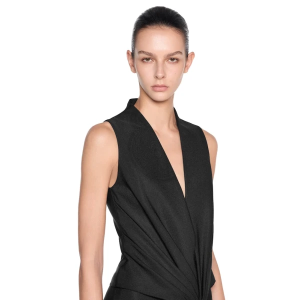 CHATS by C.Dam Hedy Vest and Skirt Set in Black, view 5