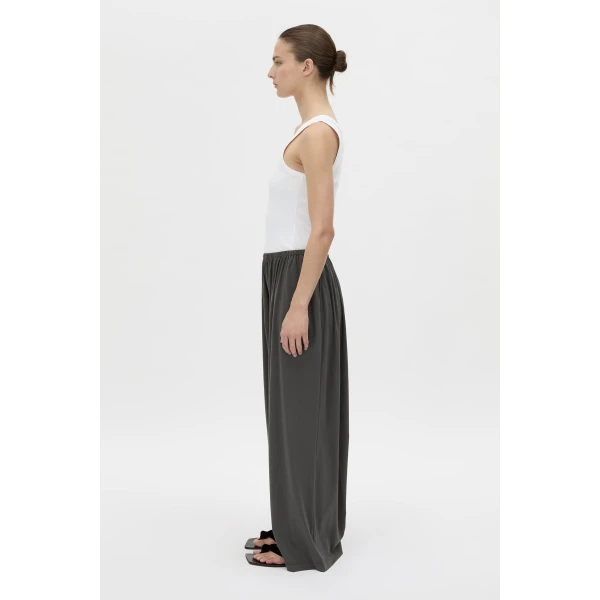 Camilla and Marc Senae Lightweight Lounge Pant in Charcoal, view 6 | Pants | Luxury Shoes 
