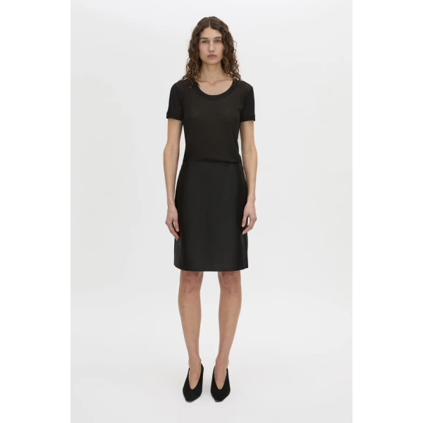 Camilla and Marc Sona Pencil Skirt in Black, view 5 | Pencil Skirts | Luxury Shoes 