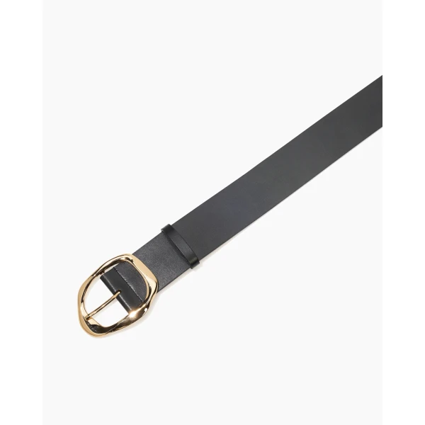 Carolina Herrera Sculptural Buckle Leather Belt in Black, view 2