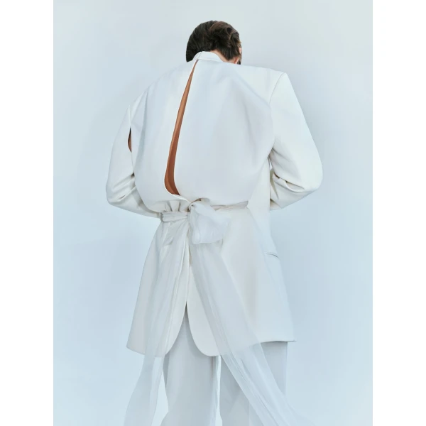 Christopher Esber Intimate Bow Back Twill Blazer in White | Dresses | Luxury Shoes 