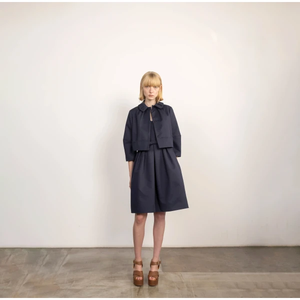 Dice Kayek Cropped Cotton Structured Jacket with Sculpted Collar in Navy | Jackets | Luxury Shoes 