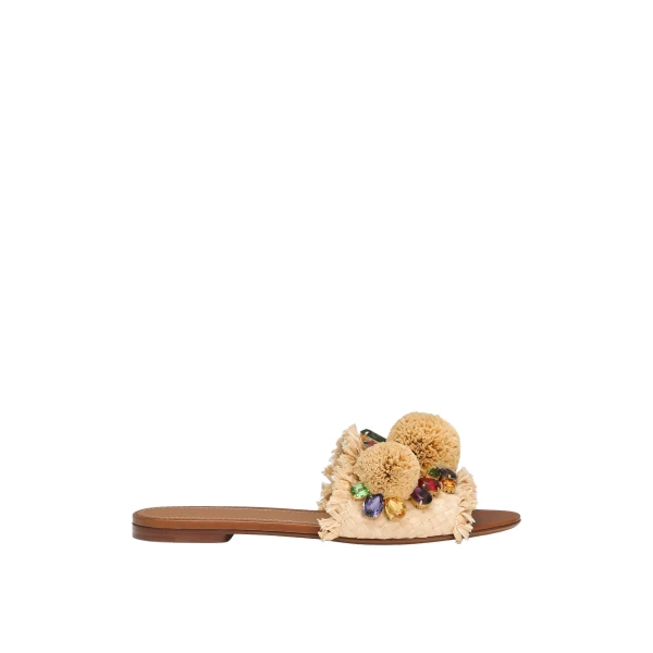 Braided slipper with fringes