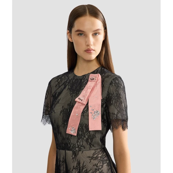 Erdem Embroidered Textured Satin Bow Brooch in Pink | Brooches & Pins | Luxury Shoes 
