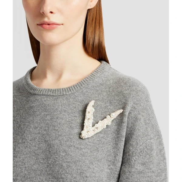 Erdem Pearl Alphabet Brooch V | Brooches & Pins | Luxury Shoes 