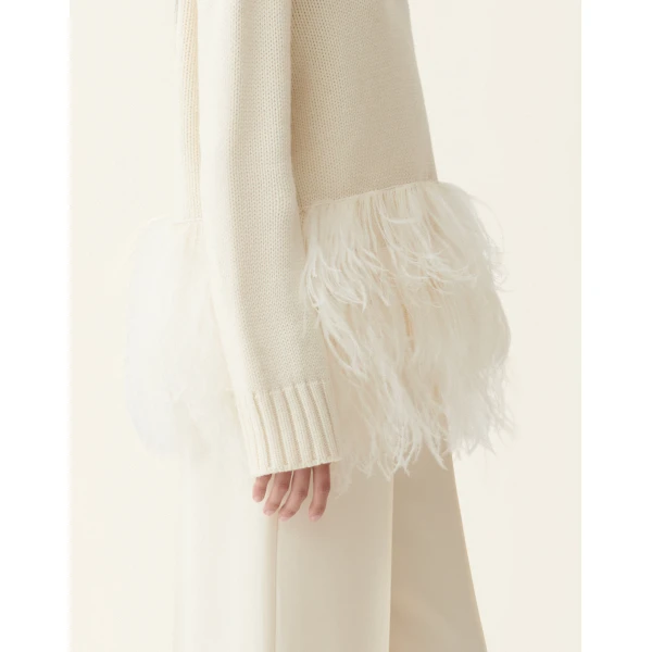 Fabiana Filippi Platinum Sweater with Ostrich Feathers in Raffia