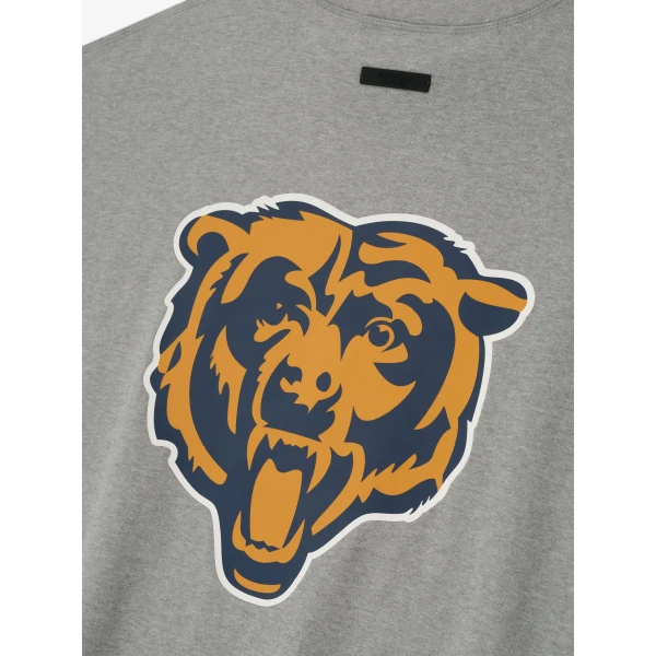 Fear of God Essentials Bears 90s 3/4 Sleeve Football Tee in Concrete Heather and Canyon | T-shirts & vests | Luxury Shoes 