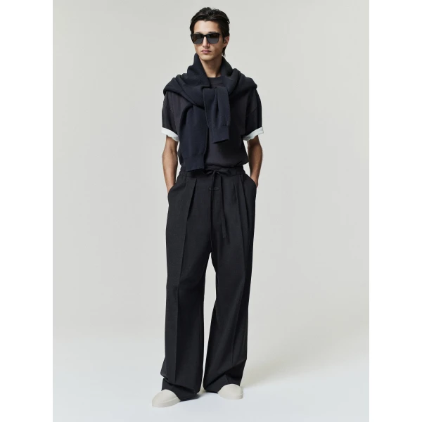 Fear of God Essentials Classic Double Layer Tee in Washed Vintage Black | T-shirts & vests | Luxury Shoes 