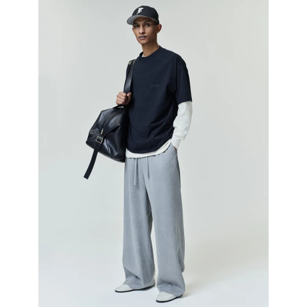 Fear of God Essentials Signature Classic Tee in Vintage Black | T-shirts & vests | Luxury Shoes 