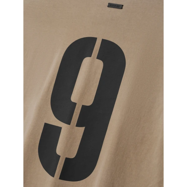Fear of God Fear of God 9 Tee in Dune Pearl | T-shirts & vests | Luxury Shoes 