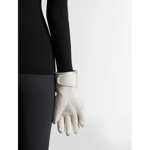 Fusalp Athena Ski Gloves in Snow, view 6 | Gloves | Luxury Shoes 