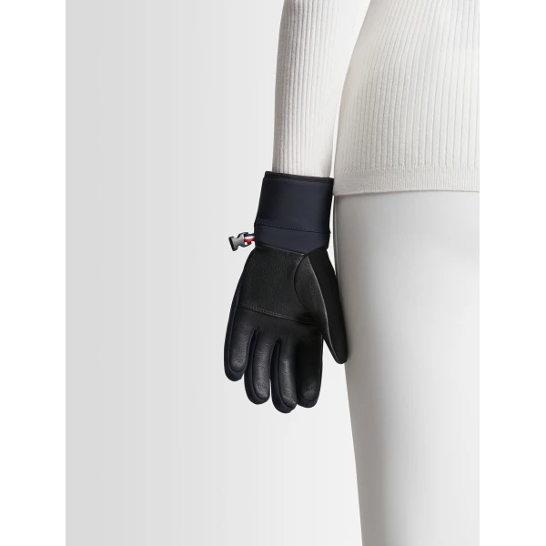 Fusalp Glacier W Ski Gloves in Dark Blue, view 6 | Gloves | Luxury Shoes 