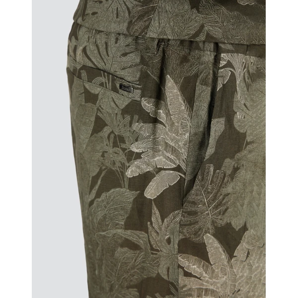 Herno Military and Sage Cargo Shorts in Fade-Effect Linen with Tropical Print | Men's Trousers | Luxury Shoes 