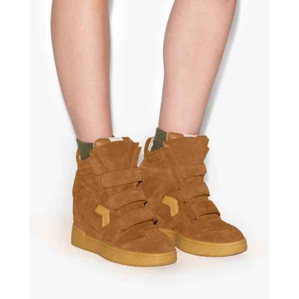 Isabel Marant IM3 Sneakers in Cognac | Sneakers | Luxury Shoes 