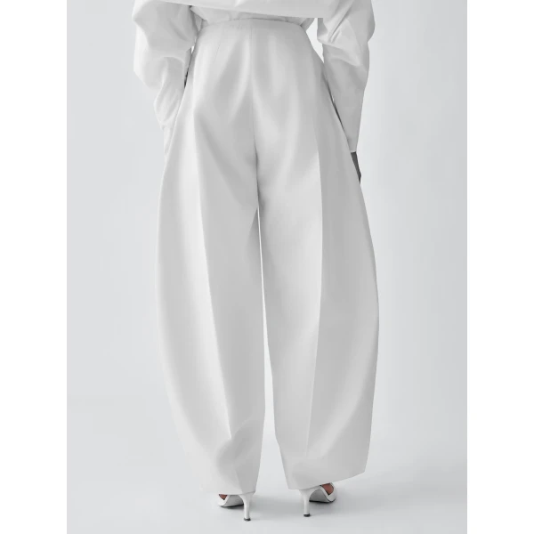 white trousers