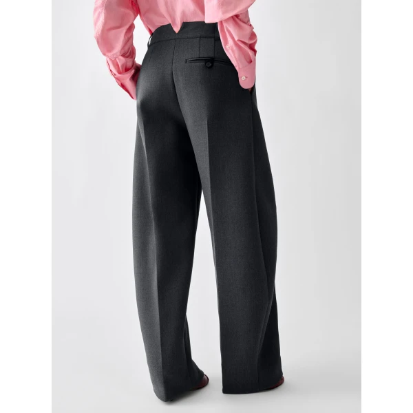 grey trousers